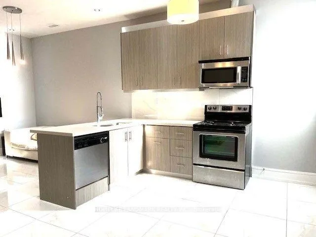 Photo 5 of Unit Upper, 220 Ossington Avenue, Toronto, Trinity-Bellwoods — HOMEH
