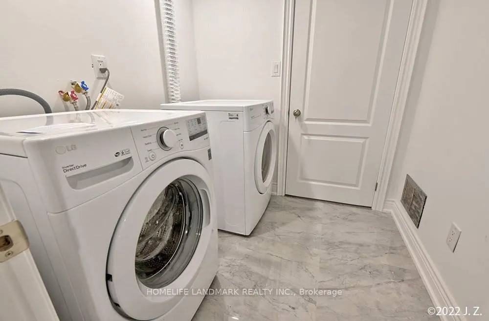 Photo 10 of Unit UNIT#2, 23 PennyCross Court, Vaughan, Islington Woods — HOMEH