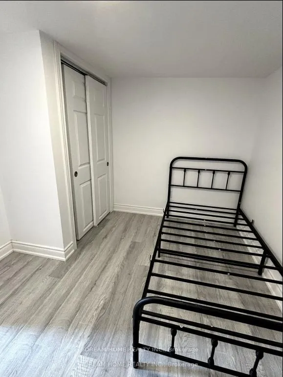 Photo 3 of Unit Bsmt B2, 262 clinton Street, Toronto, Palmerston-Little Italy — HOMEH