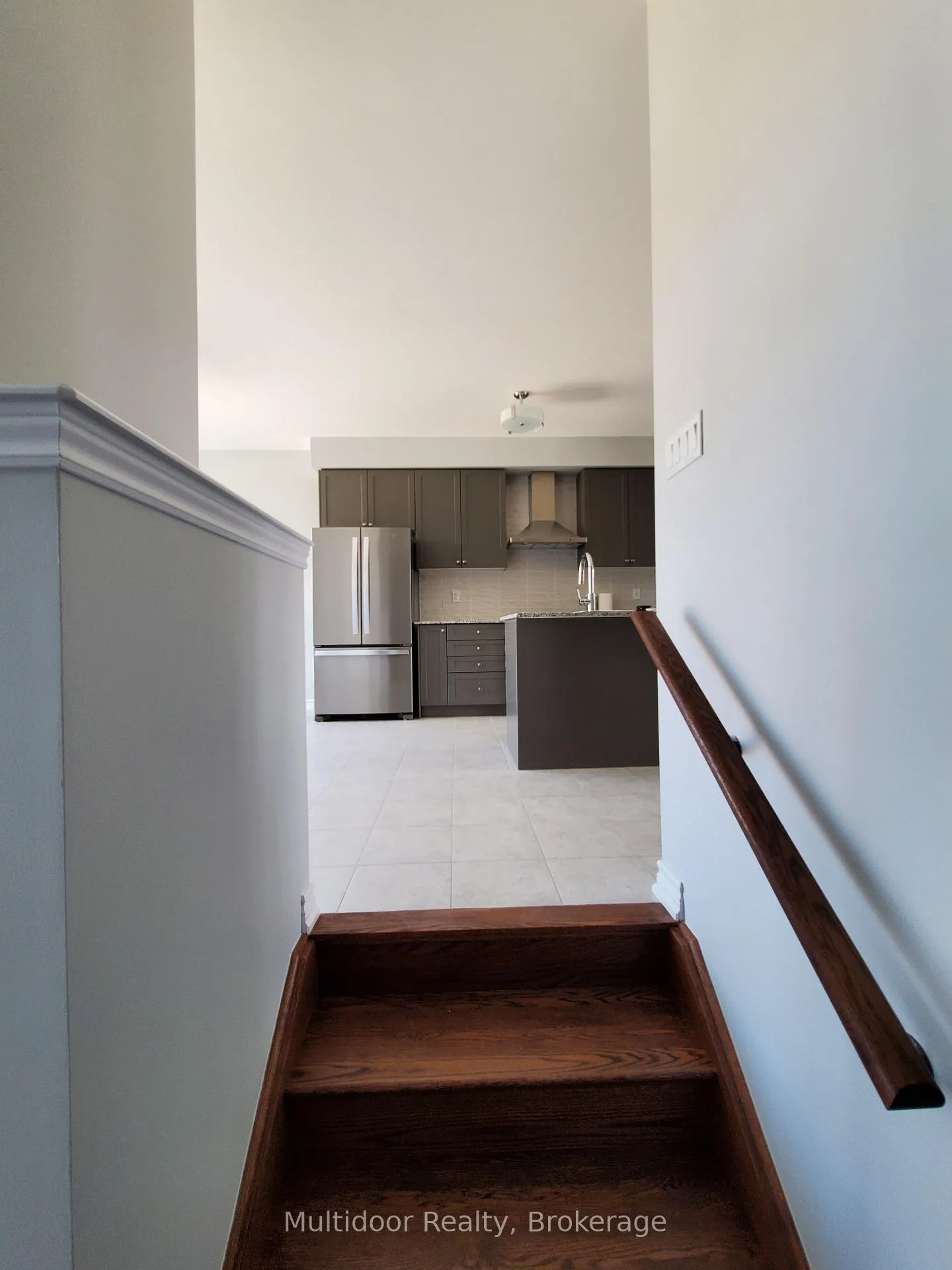 Photo 5 of 72 Douet Lane, Ajax, South East — HOMEH
