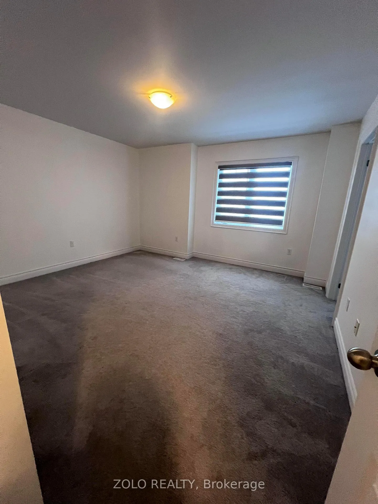 Photo 15 of 1531 dunedin Crescent, Oshawa, Taunton — HOMEH
