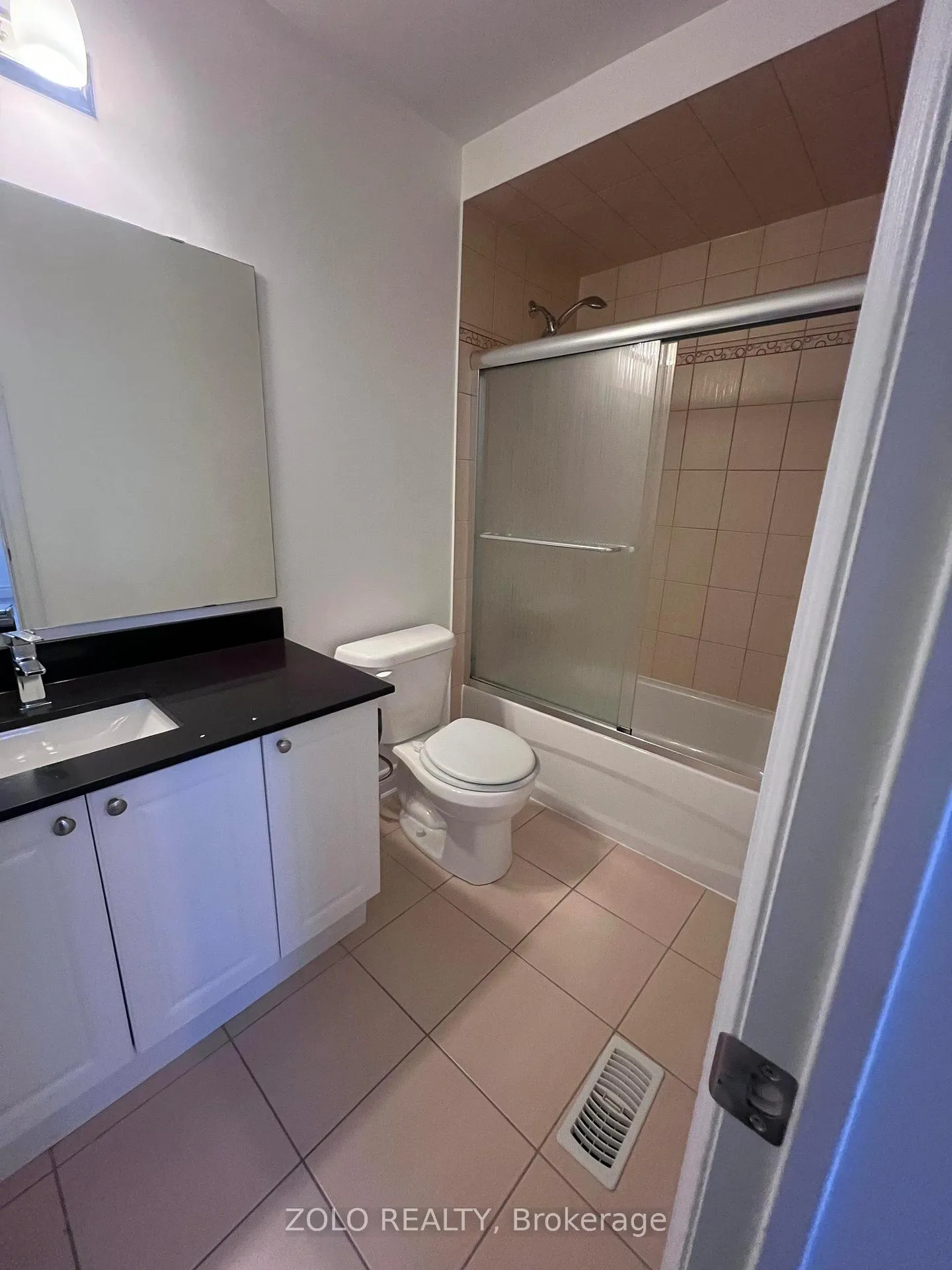 Photo 16 of 1531 dunedin Crescent, Oshawa, Taunton — HOMEH