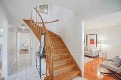 Photo 4 of 51 Cobbler Crescent, Markham, Raymerville — HOMEH