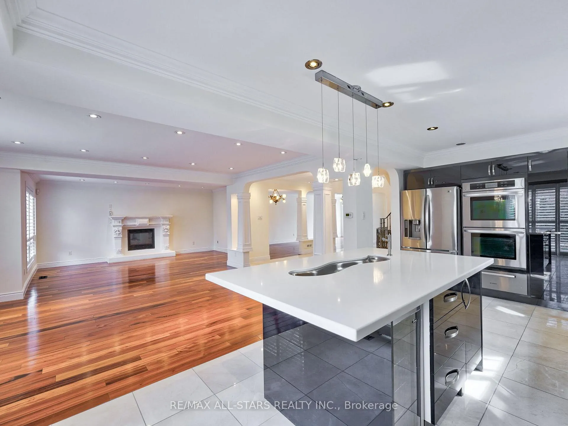Photo 15 of 2227 Rodick Road, Markham, Cachet — HOMEH