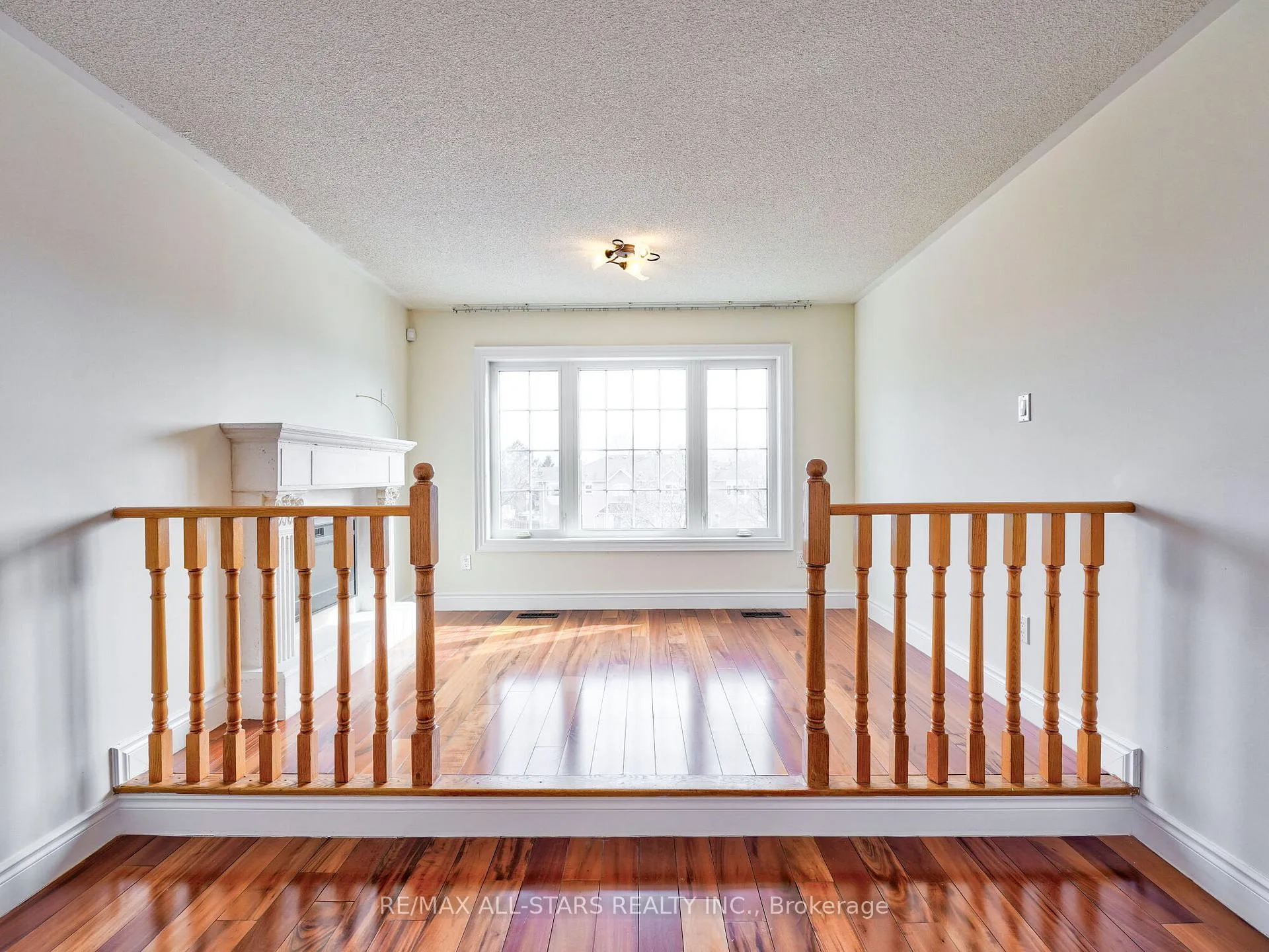 Photo 19 of 2227 Rodick Road, Markham, Cachet — HOMEH