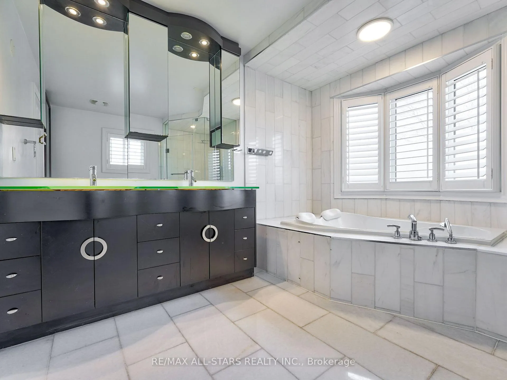 Photo 22 of 2227 Rodick Road, Markham, Cachet — HOMEH