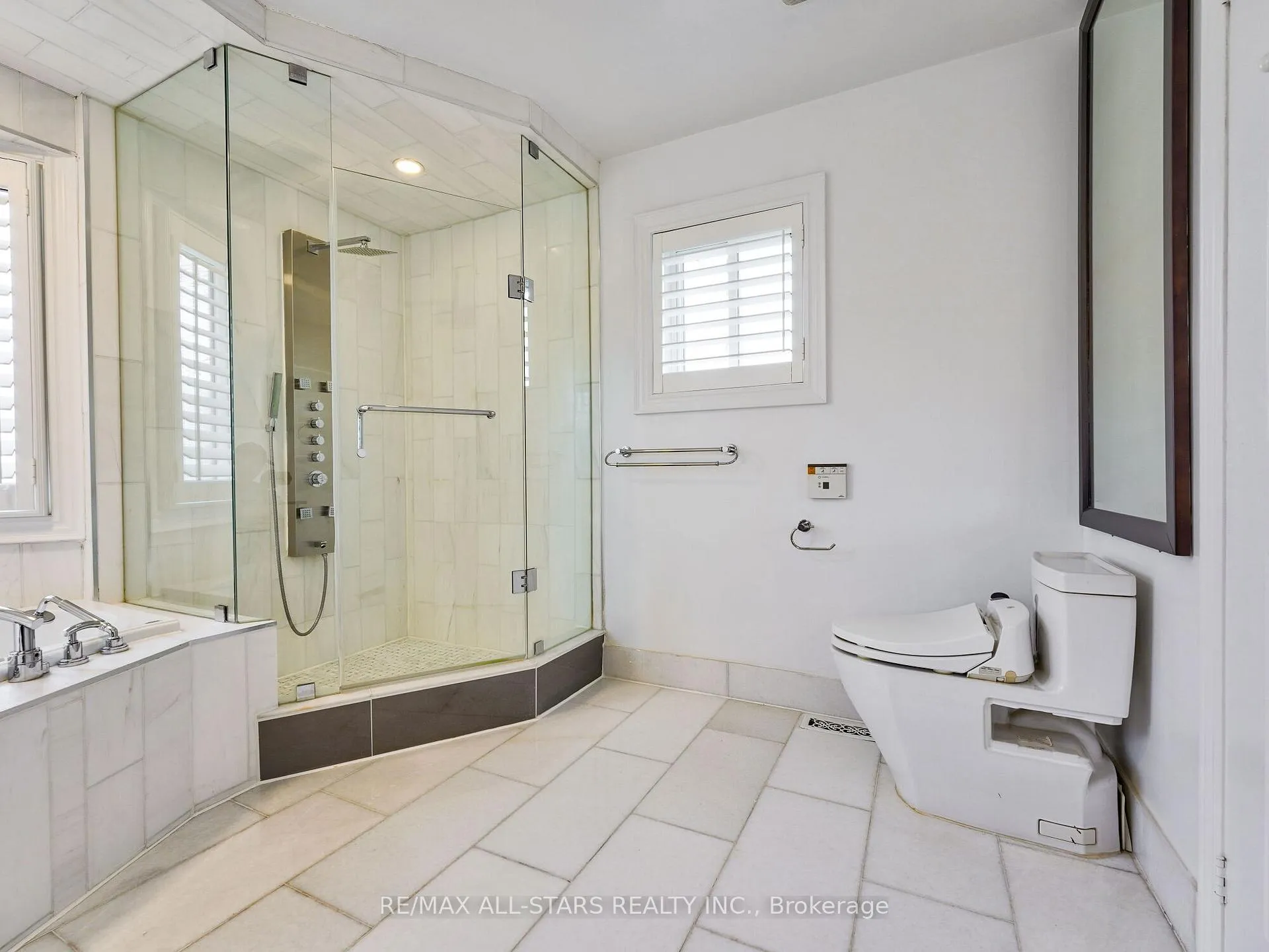 Photo 23 of 2227 Rodick Road, Markham, Cachet — HOMEH