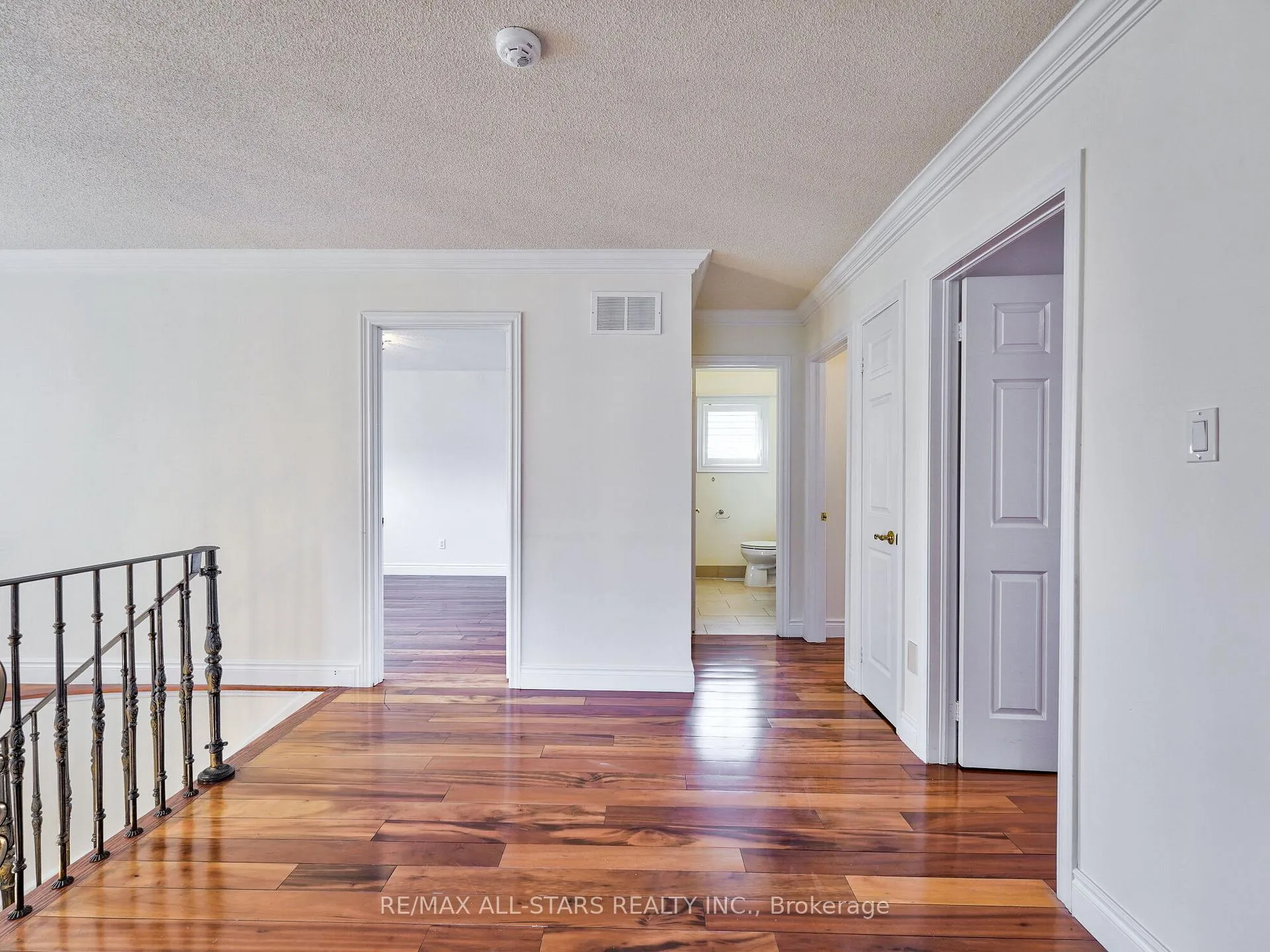 Photo 24 of 2227 Rodick Road, Markham, Cachet — HOMEH