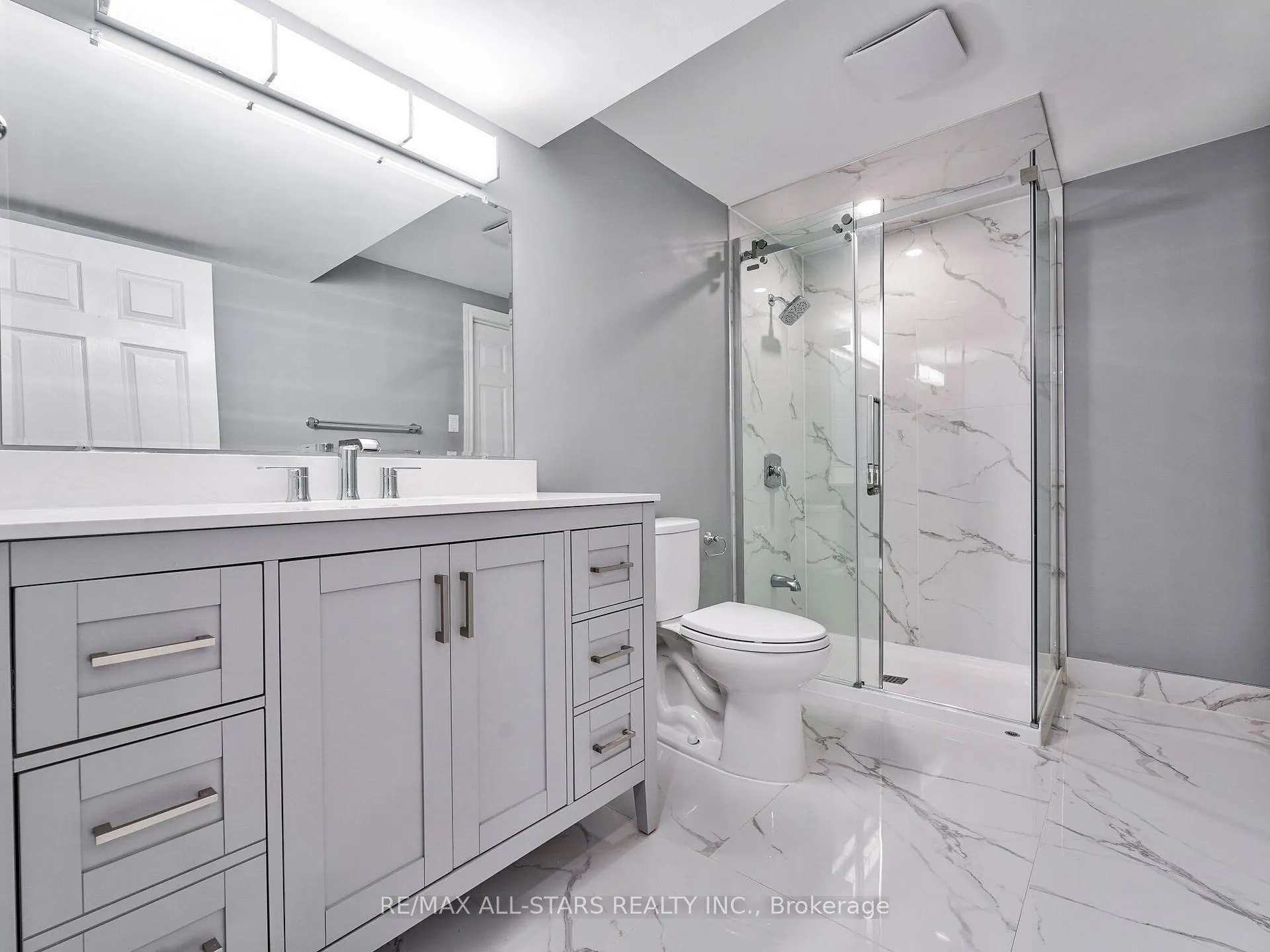Photo 34 of 2227 Rodick Road, Markham, Cachet — HOMEH