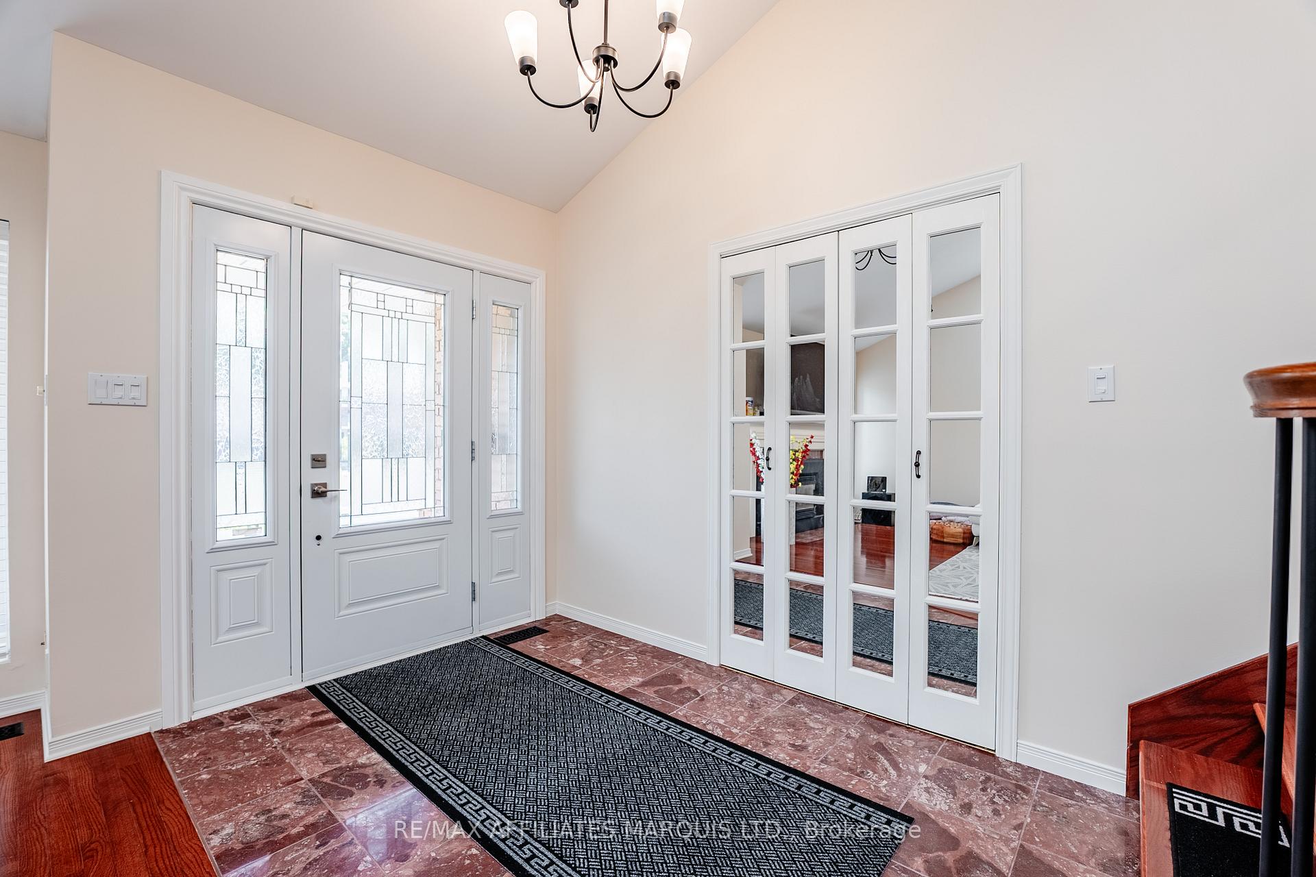 Photo 6 of 875 Kenyon Crescent, Cornwall — HOMEH