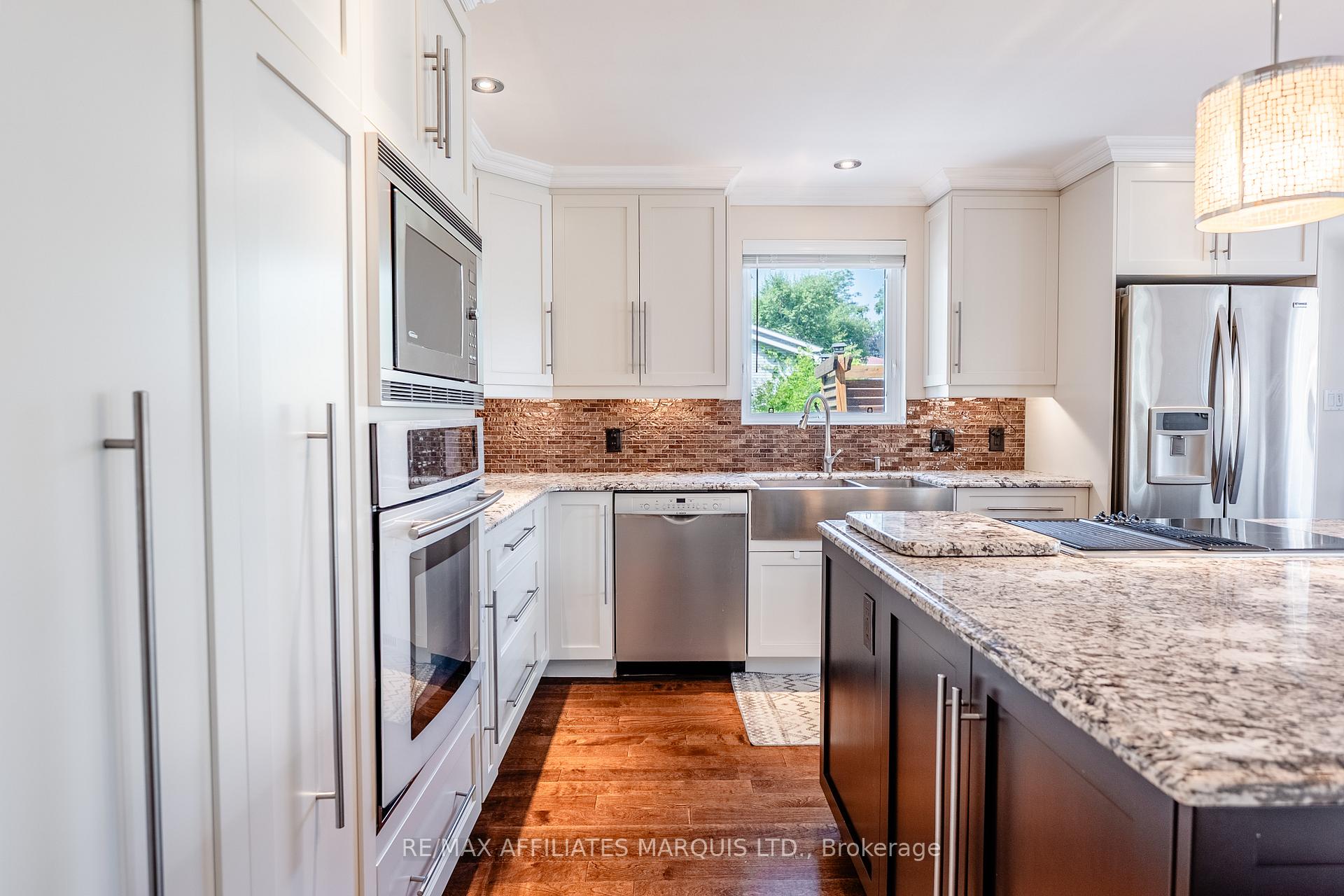 Photo 17 of 875 Kenyon Crescent, Cornwall — HOMEH