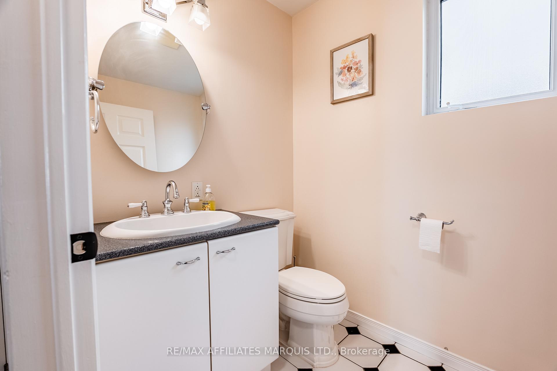 Photo 25 of 875 Kenyon Crescent, Cornwall — HOMEH