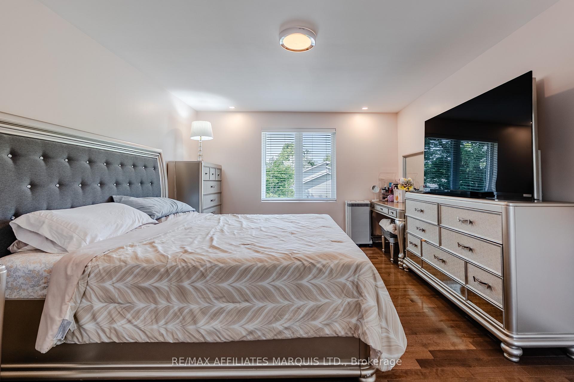 Photo 37 of 875 Kenyon Crescent, Cornwall — HOMEH