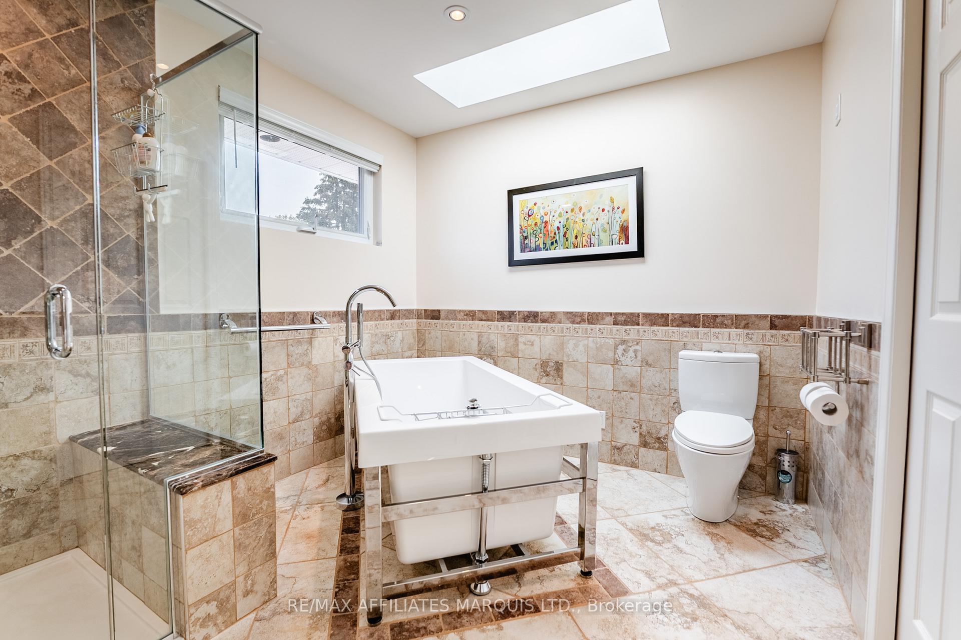 Photo 43 of 875 Kenyon Crescent, Cornwall — HOMEH