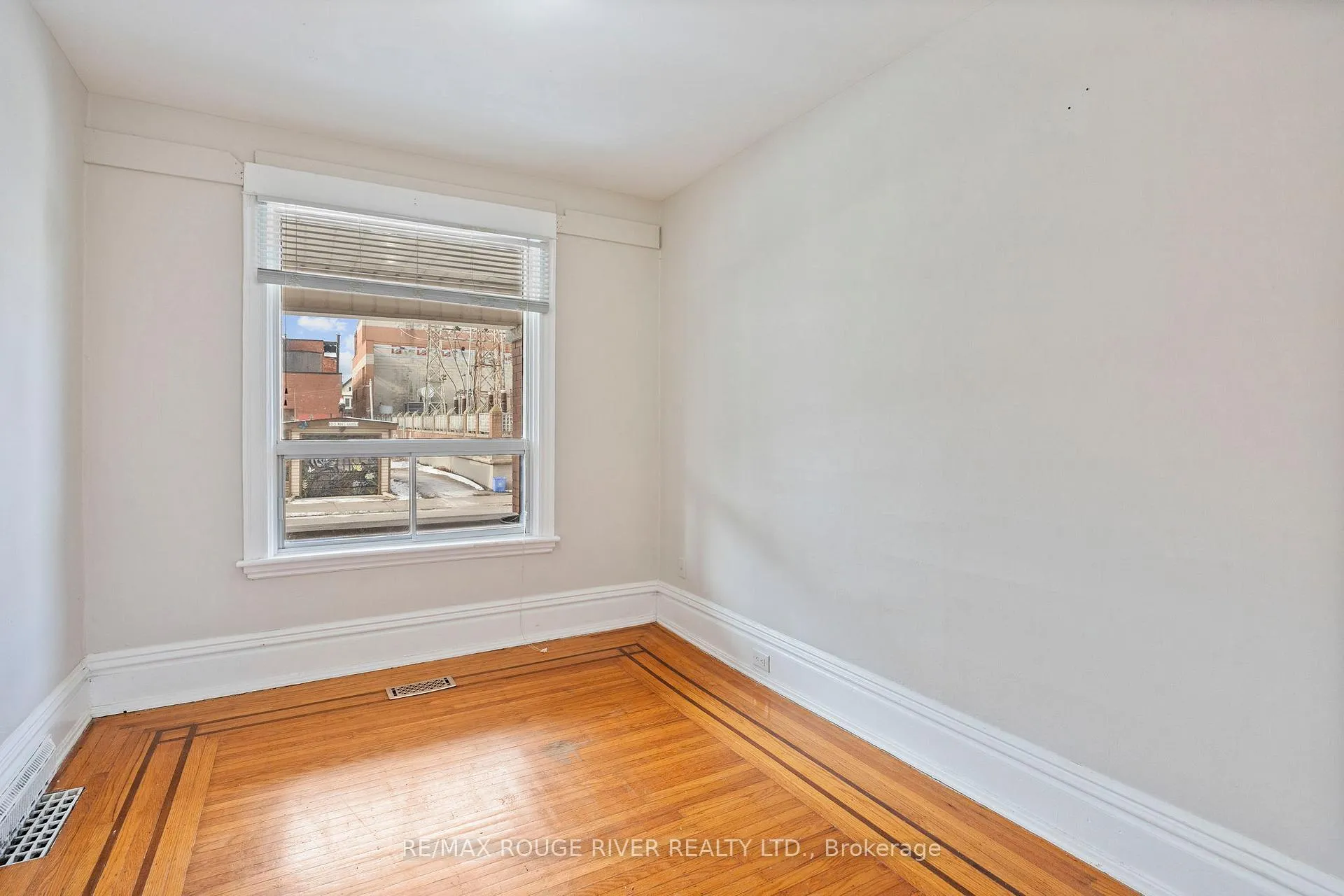 Photo 7 of Unit 1, 20 Birch Avenue, Hamilton, Gibson — HOMEH