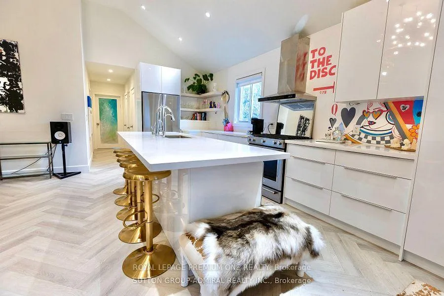 Photo 6 of 44 Baycrest Avenue, Toronto, Englemount-Lawrence — HOMEH