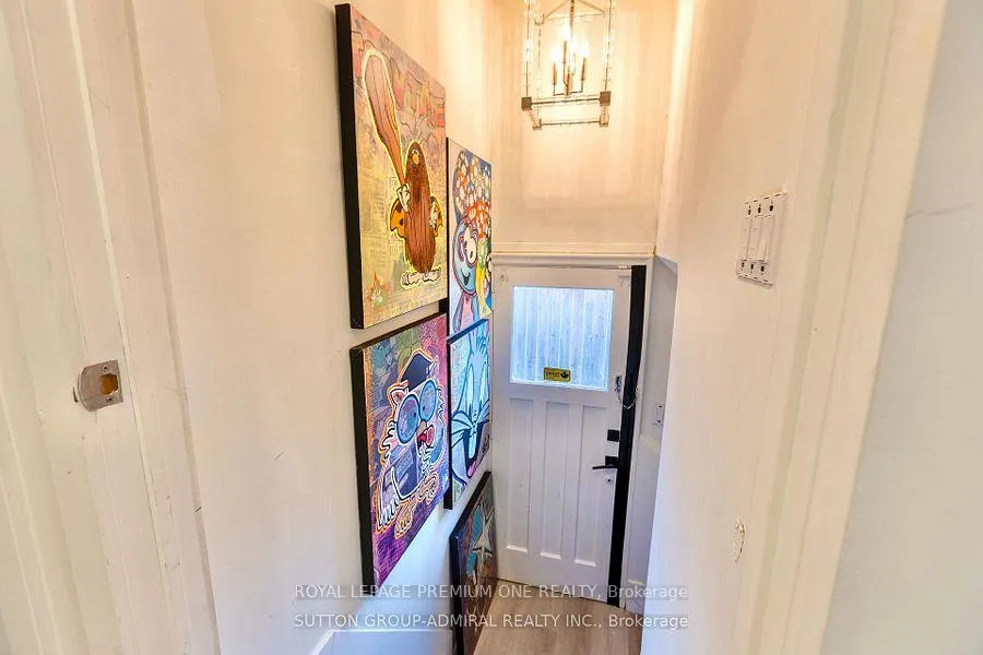 Photo 20 of 44 Baycrest Avenue, Toronto, Englemount-Lawrence — HOMEH