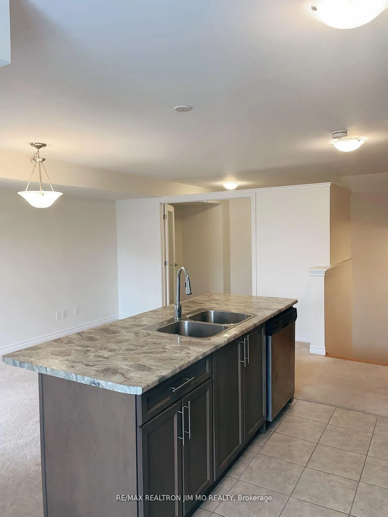 Photo 9 of 83 Sutcliffe Drive, Whitby, Rolling Acres — HOMEH