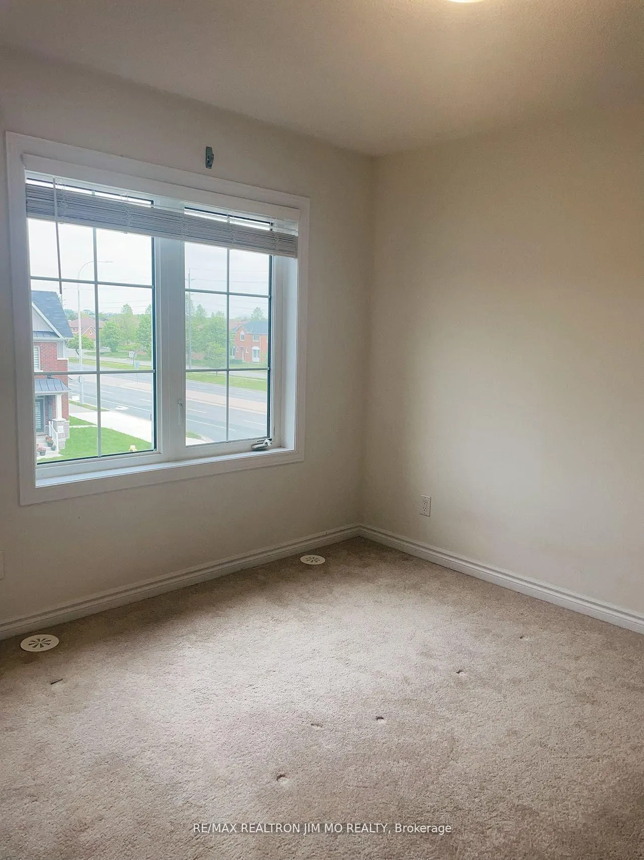 Photo 19 of 83 Sutcliffe Drive, Whitby, Rolling Acres — HOMEH