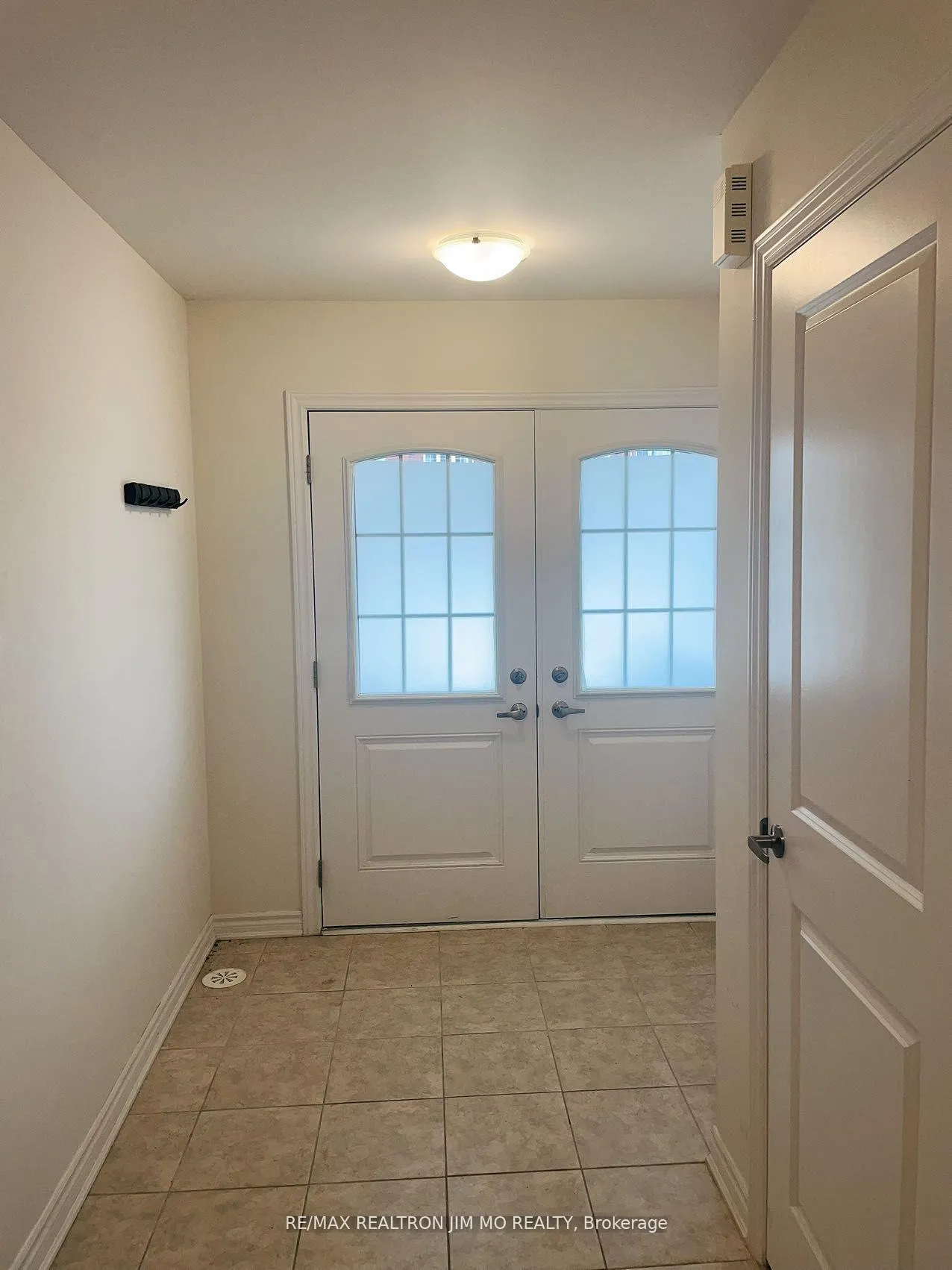 Photo 21 of 83 Sutcliffe Drive, Whitby, Rolling Acres — HOMEH