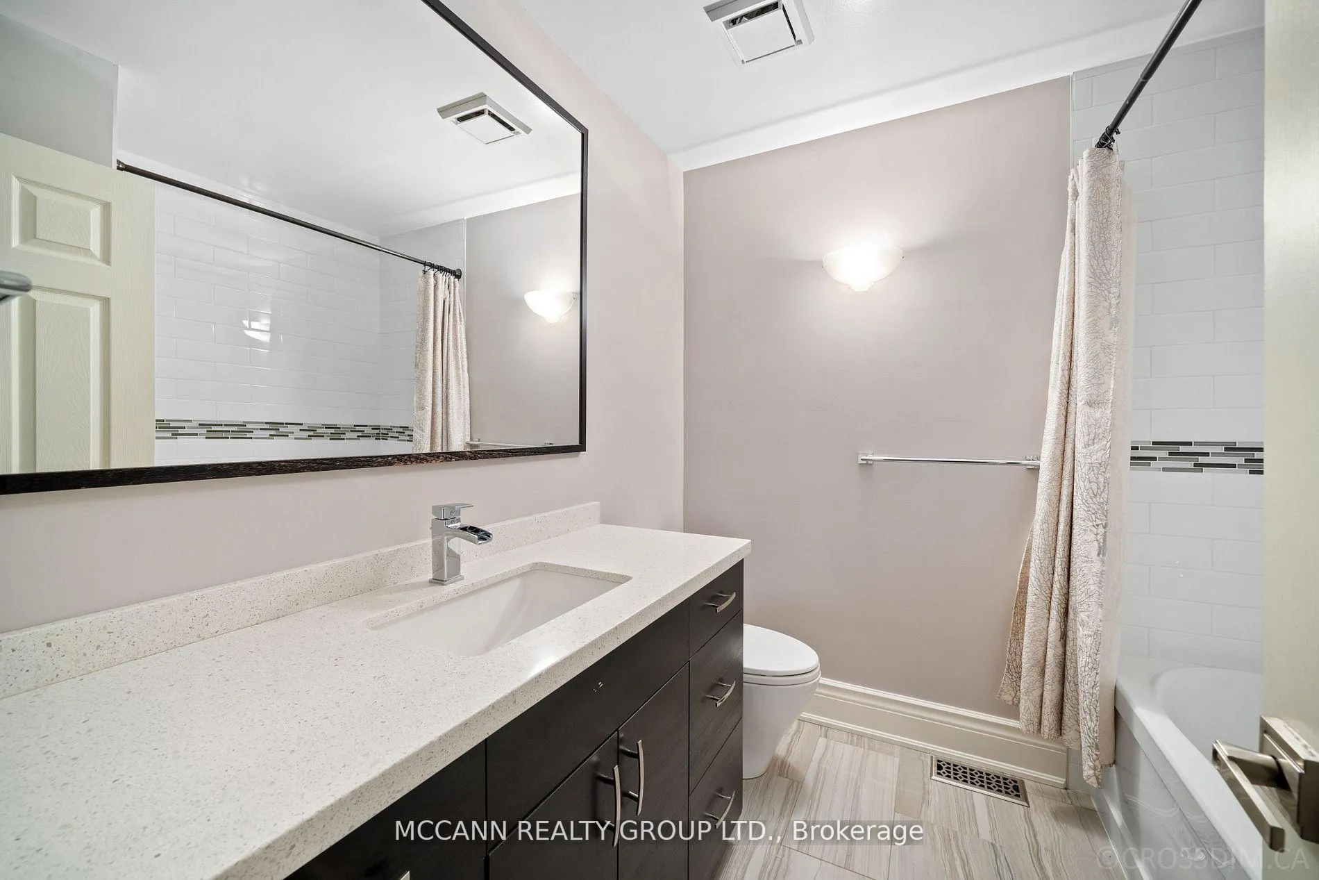 Photo 9 of 170 Redpath Avenue, Toronto, Mount Pleasant West — HOMEH