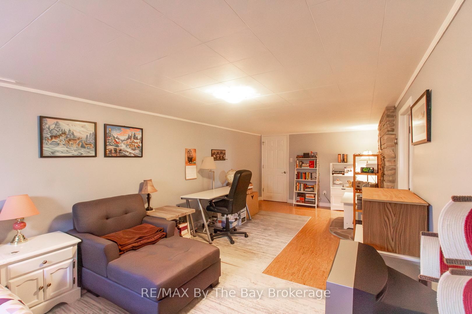 Photo 30 of 208 Jane Street, Clearview, Stayner — HOMEH