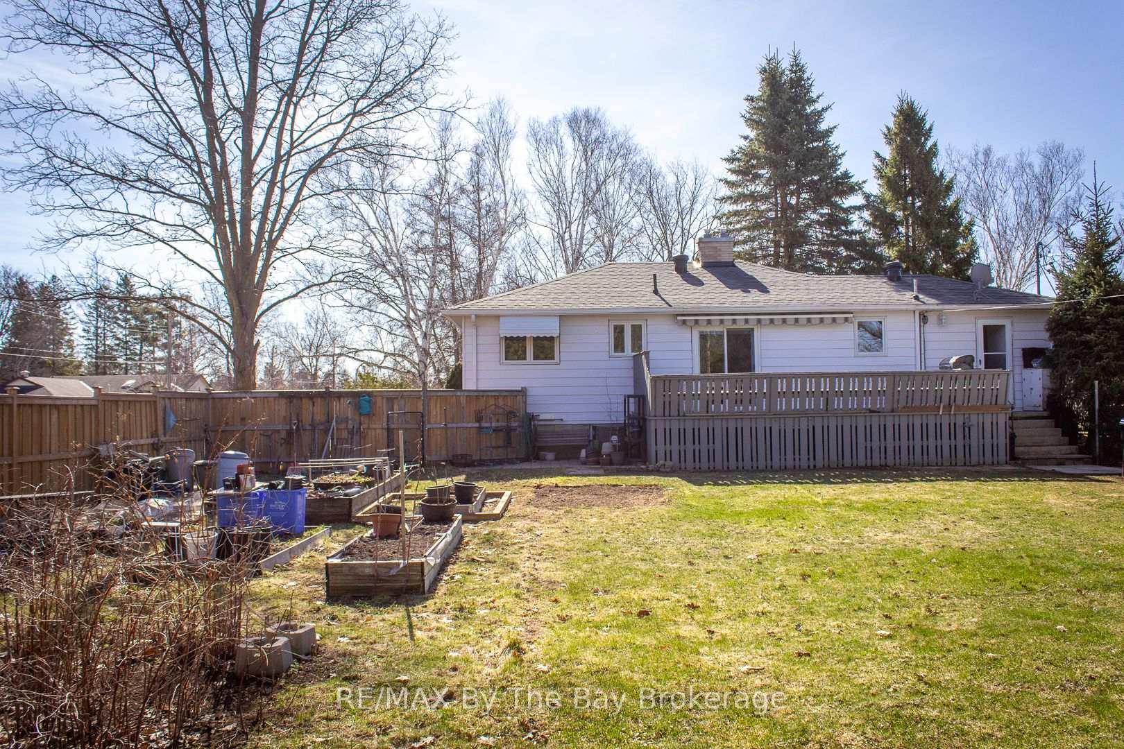 Photo 40 of 208 Jane Street, Clearview, Stayner — HOMEH
