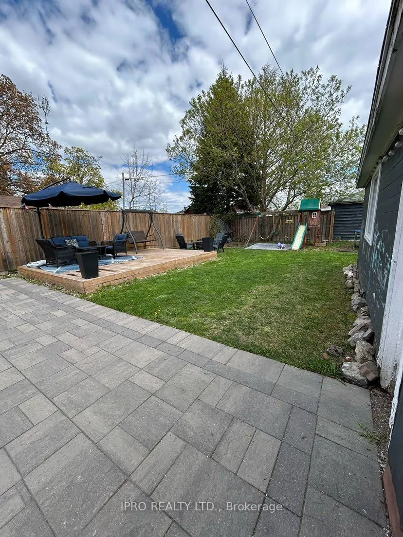 Photo 9 of 357 Cadillac Avenue S, Oshawa, Rural Oshawa — HOMEH