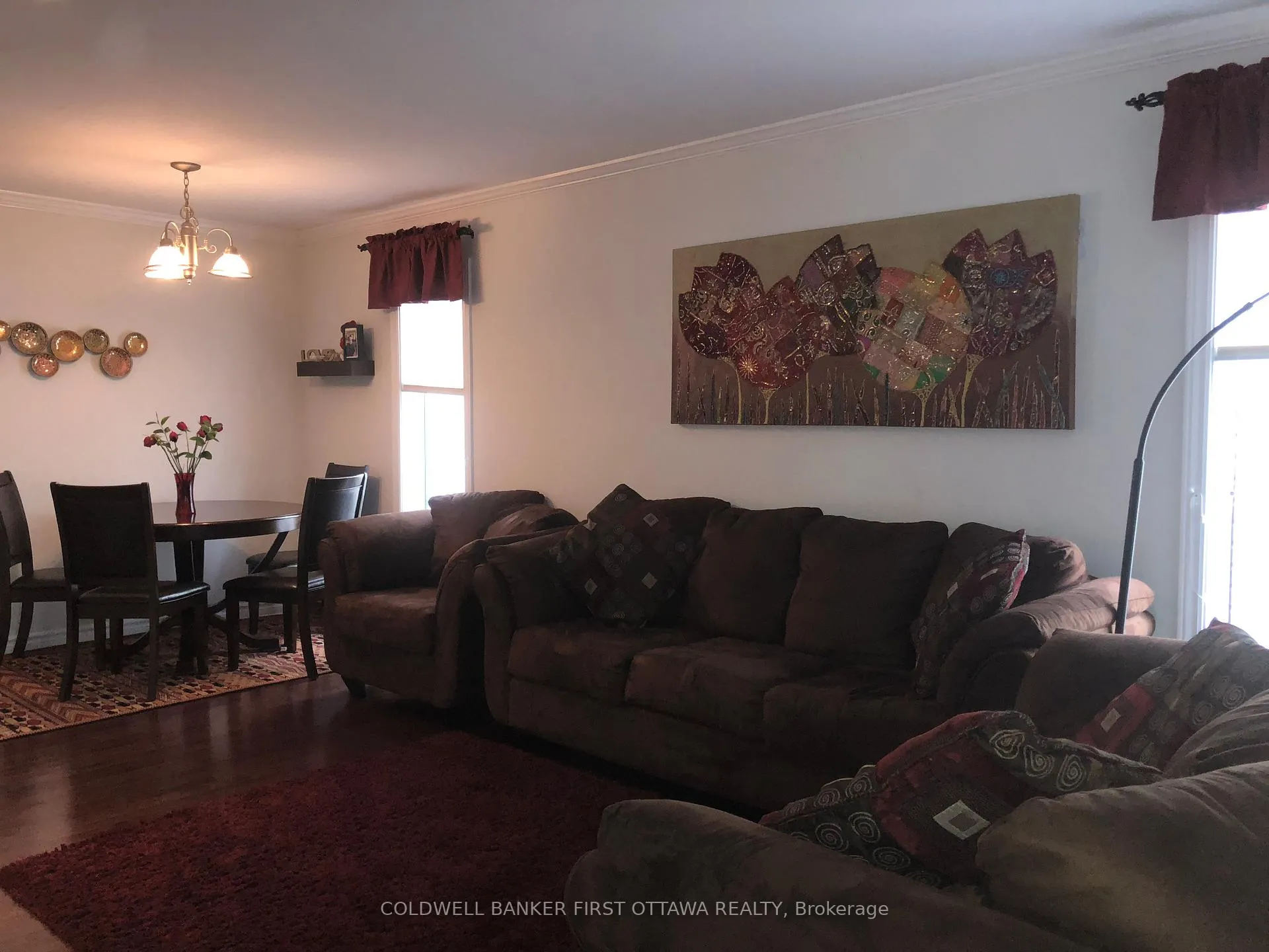 Photo 2 of 601 Clearbrook Drive, Ottawa, Barrhaven - Strandherd — HOMEH