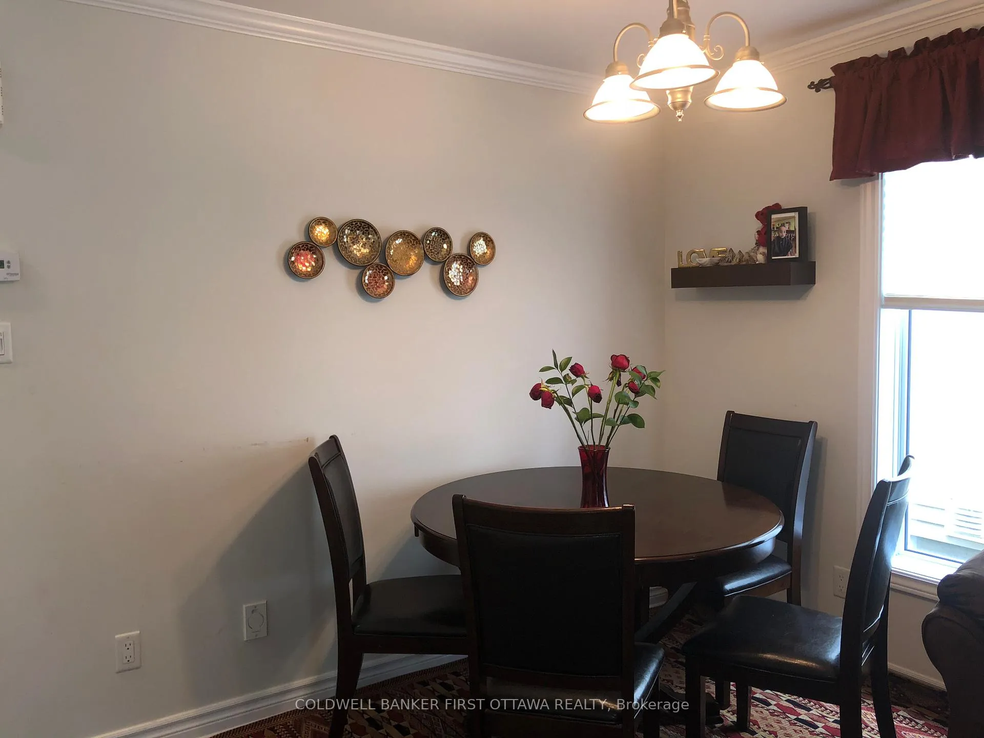 Photo 8 of 601 Clearbrook Drive, Ottawa, Barrhaven - Strandherd — HOMEH