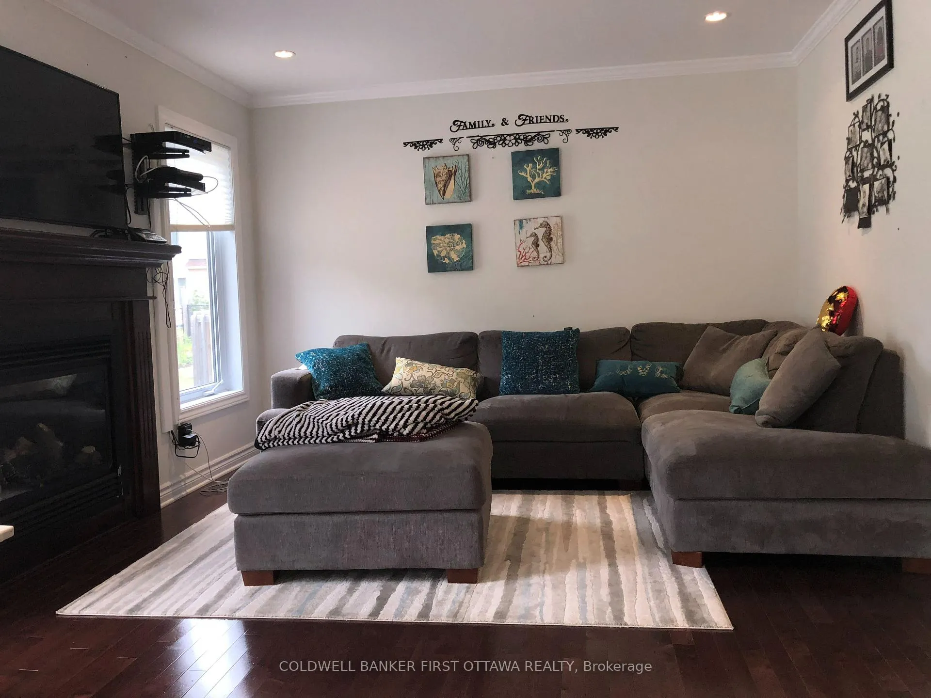 Photo 9 of 601 Clearbrook Drive, Ottawa, Barrhaven - Strandherd — HOMEH
