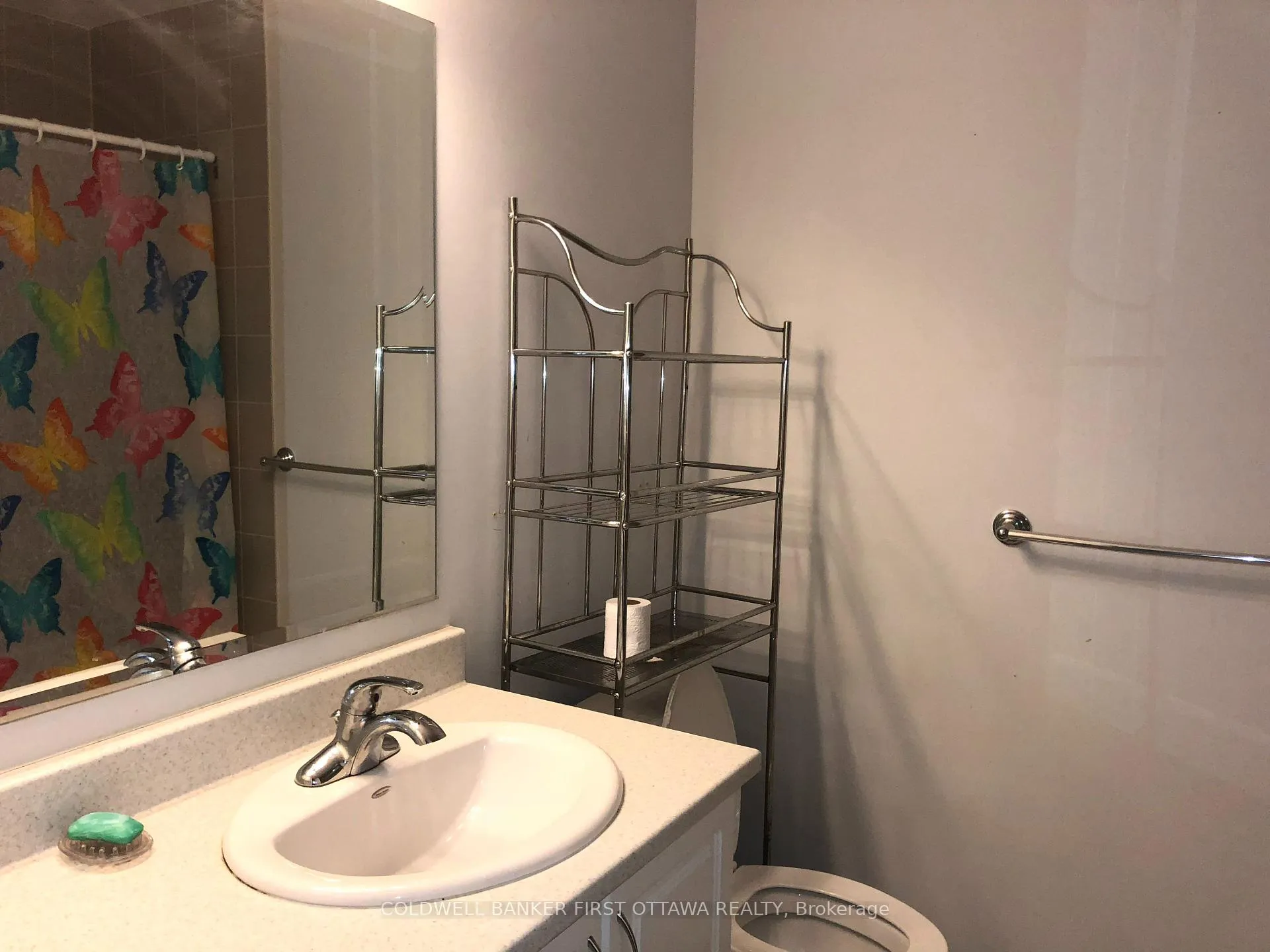 Photo 21 of 601 Clearbrook Drive, Ottawa, Barrhaven - Strandherd — HOMEH