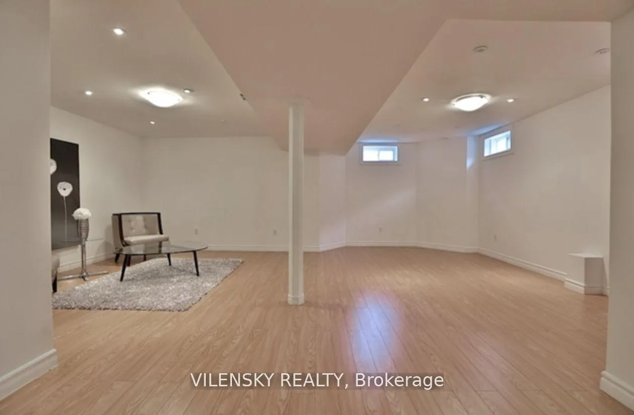 Photo 5 of Unit Basement, 128 Mintwood Road, Vaughan, Patterson — HOMEH