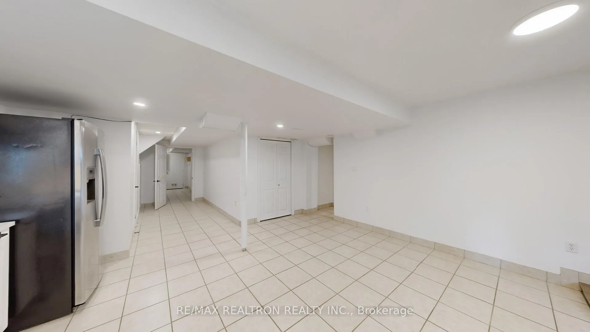 Photo 5 of Unit Basement, 70 Earl Stewart Drive, Aurora, Bayview Wellington — HOMEH