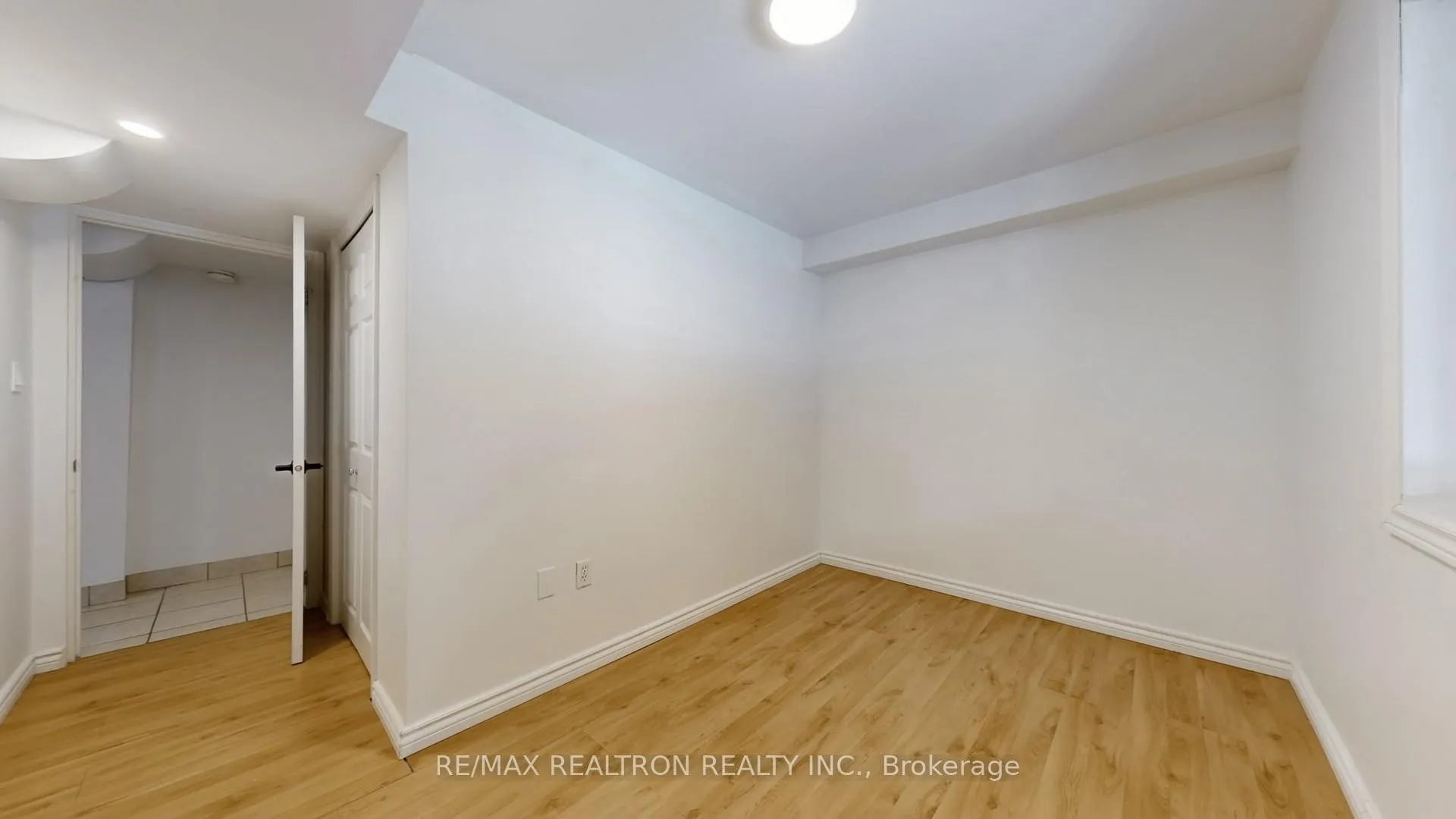 Photo 14 of Unit Basement, 70 Earl Stewart Drive, Aurora, Bayview Wellington — HOMEH