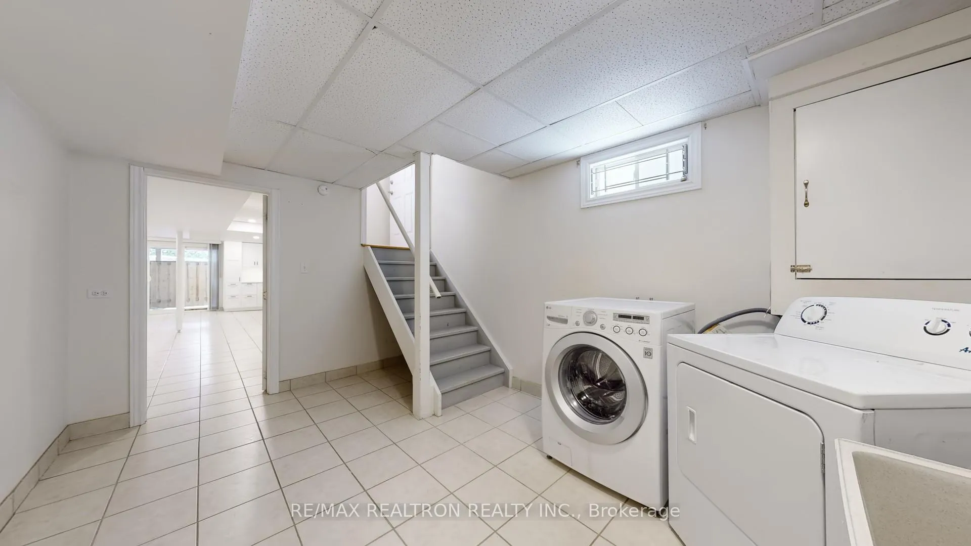 Photo 19 of Unit Basement, 70 Earl Stewart Drive, Aurora, Bayview Wellington — HOMEH
