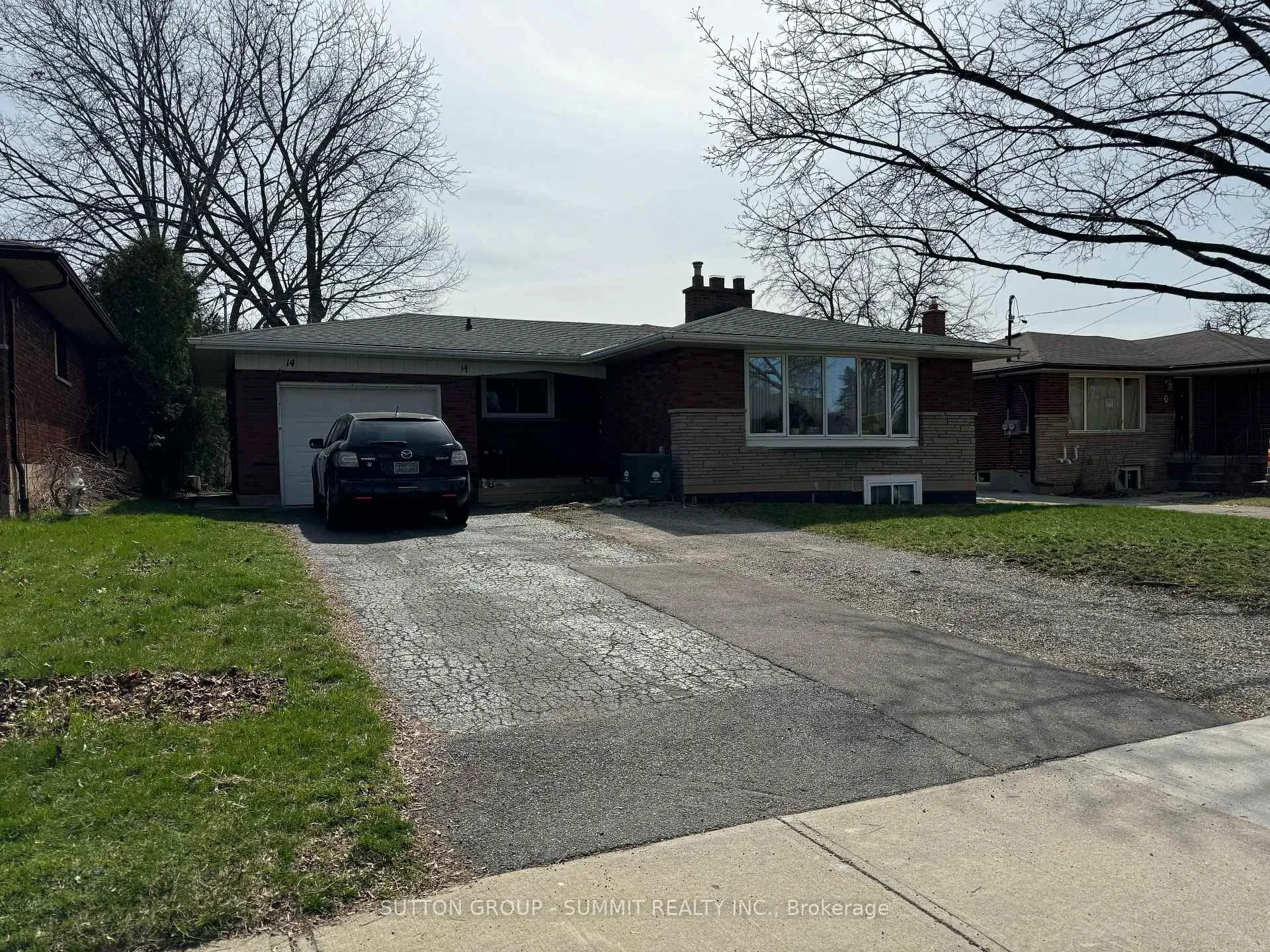 Photo 1 of Unit Basement, 14 Fisher Crescent, Hamilton, Westcliffe — HOMEH