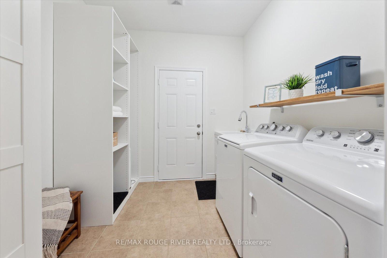 Photo 20 of 38 Charles Tilley Crescent, Clarington, Rural Clarington — HOMEH