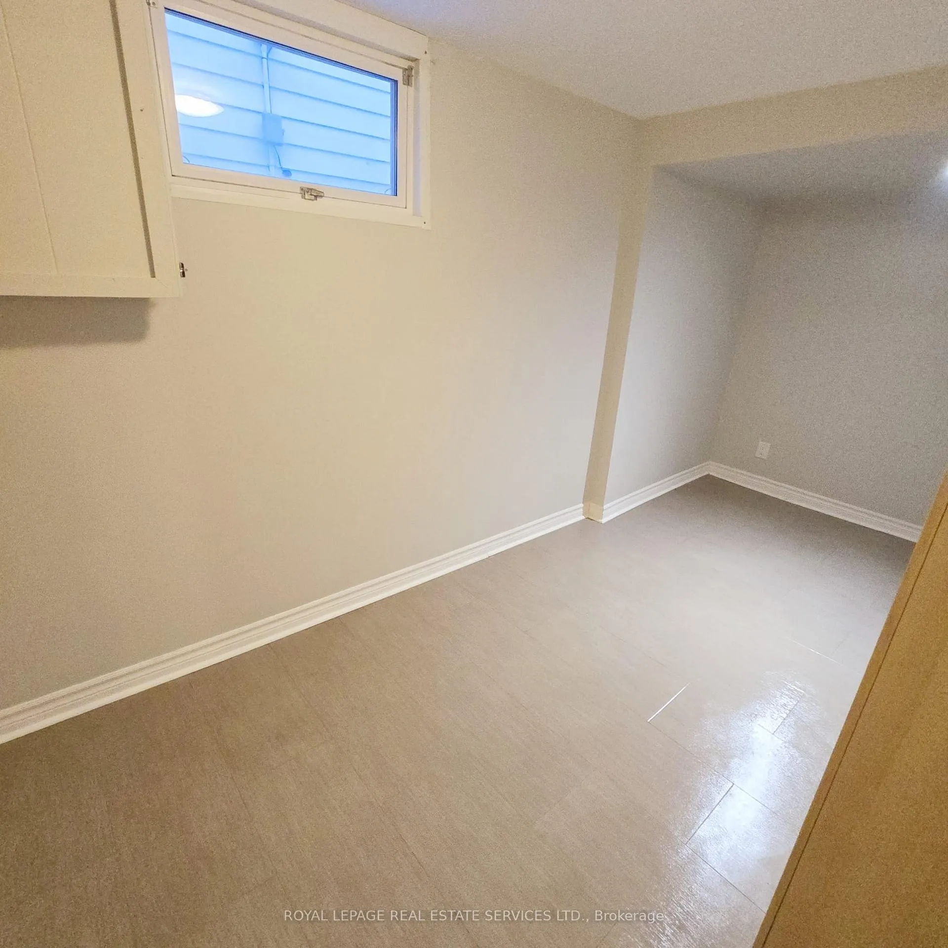 Photo 8 of 133 E 44th Street, Hamilton, Huntington — HOMEH