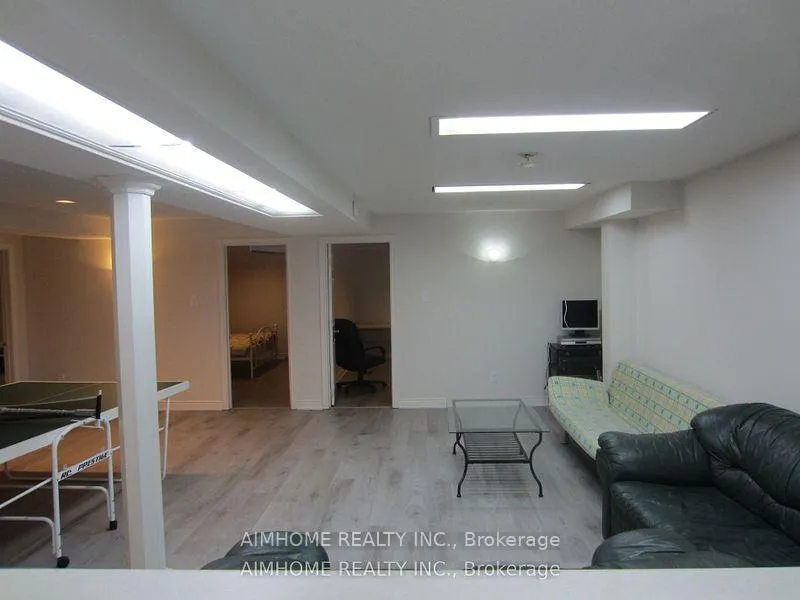 Photo 8 of 33 Townley Avenue, Markham, Milliken Mills East — HOMEH