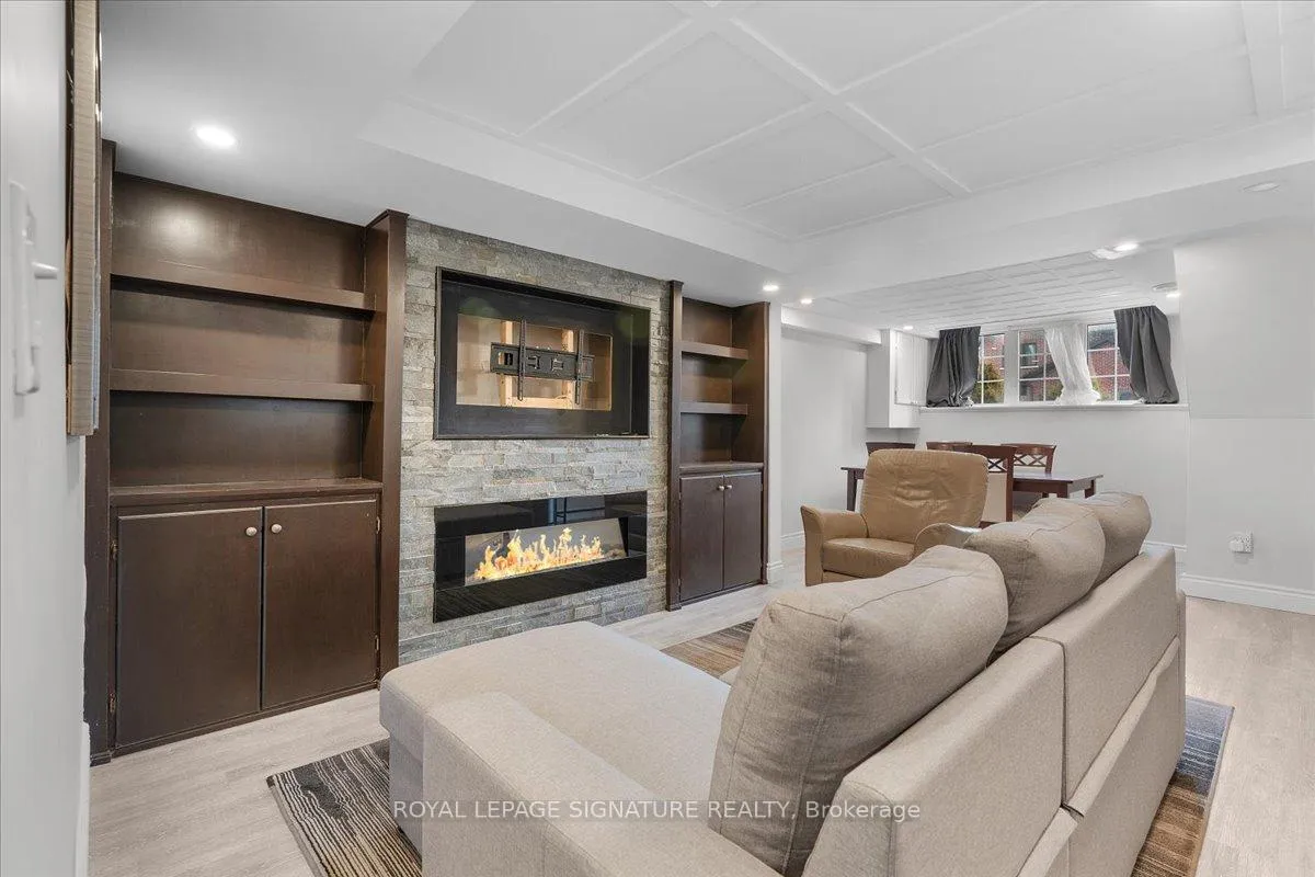 Photo 4 of Unit Lower, 590 Devon Avenue, Oshawa, Donevan — HOMEH