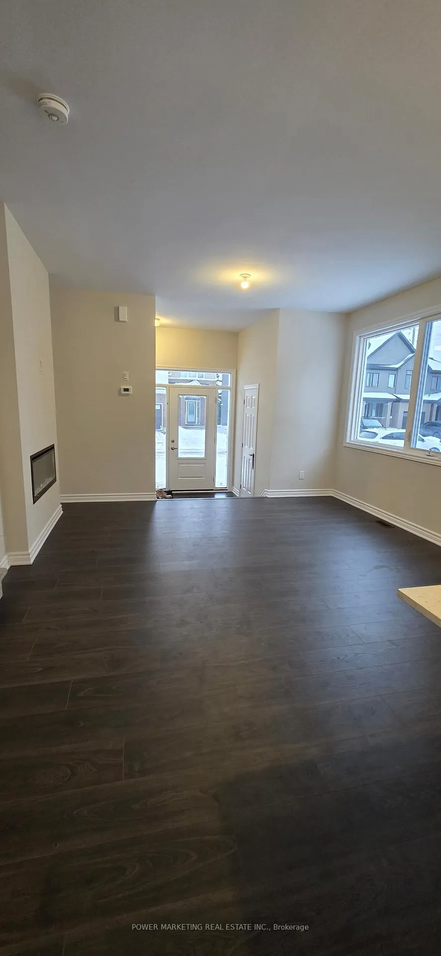 Photo 4 of 186 Ryan Reynolds Way, Ottawa, Avalon West — HOMEH