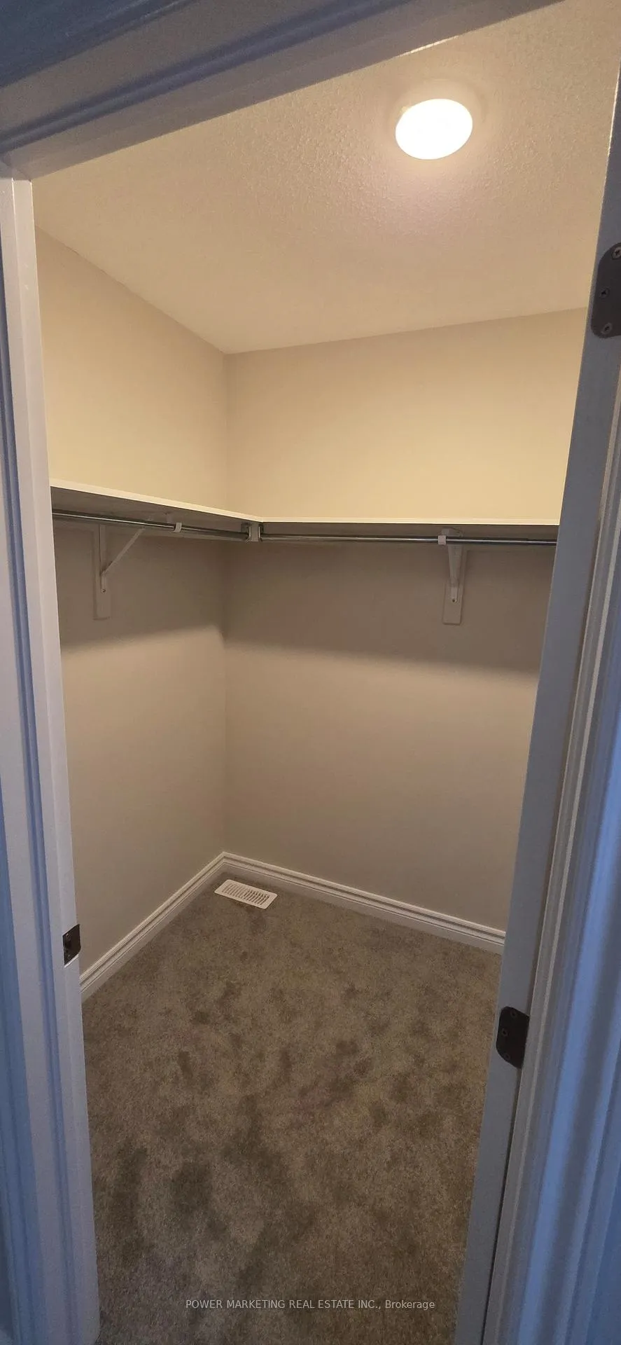 Photo 16 of 186 Ryan Reynolds Way, Ottawa, Avalon West — HOMEH