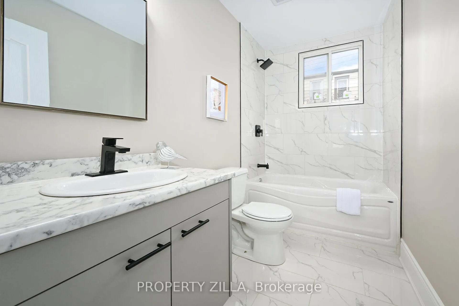 Photo 10 of 31 Greenaway Ave, Hamilton, Gibson — HOMEH