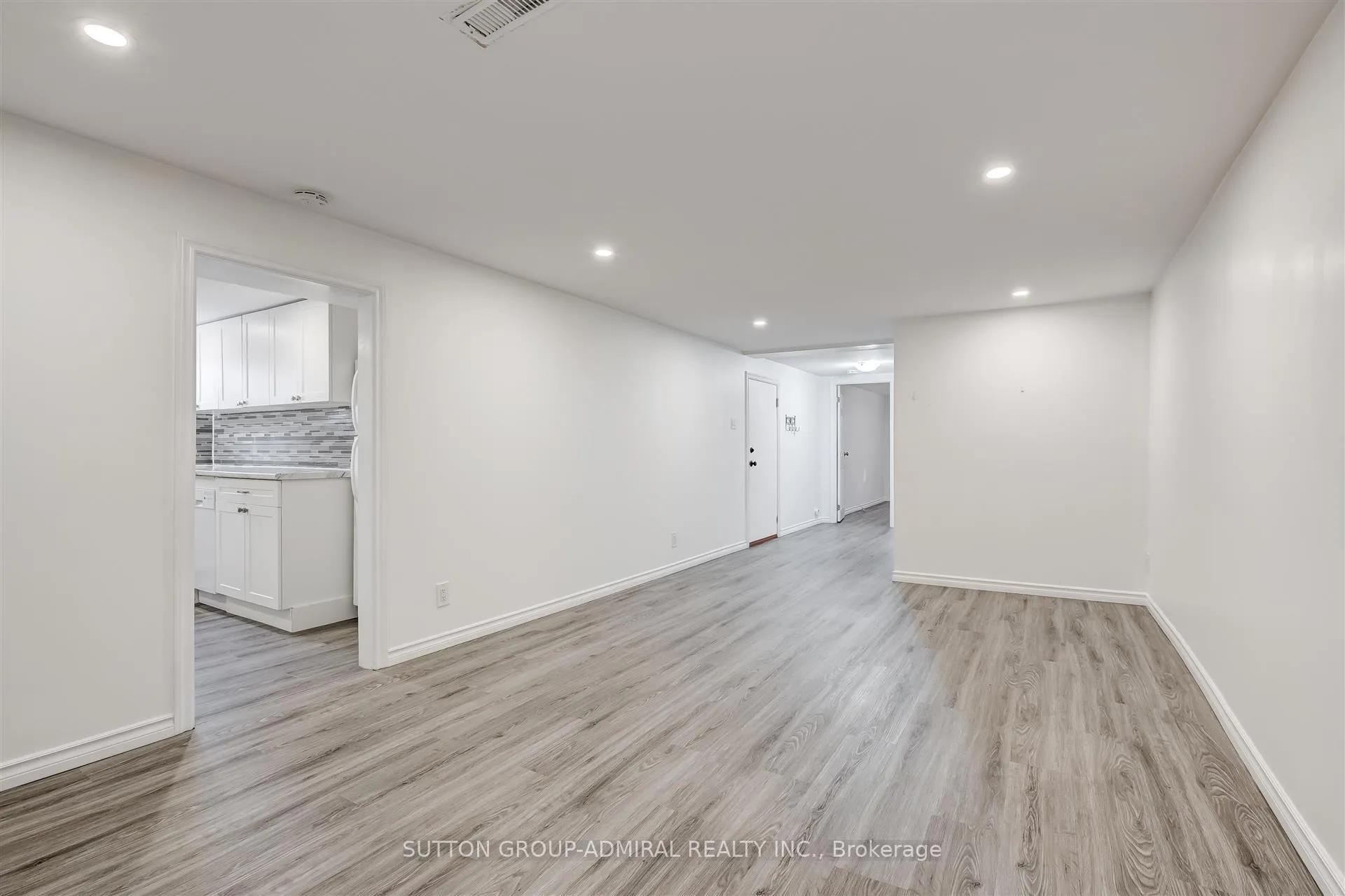 Photo 4 of Unit Basement, 712 Leaside Street, Pickering, West Shore — HOMEH