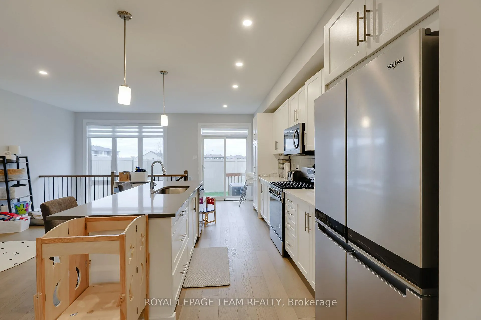 Photo 15 of 724 Ploughman Place, Ottawa, Stittsville (South) — HOMEH