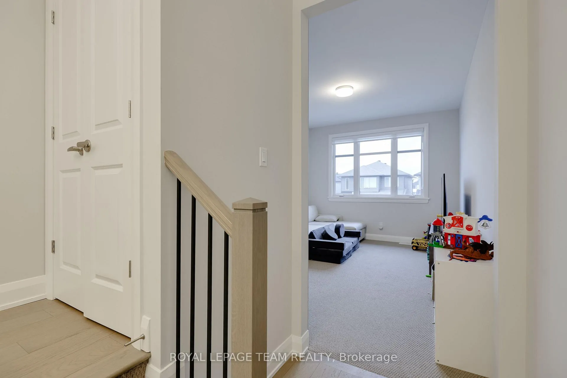 Photo 29 of 724 Ploughman Place, Ottawa, Stittsville (South) — HOMEH