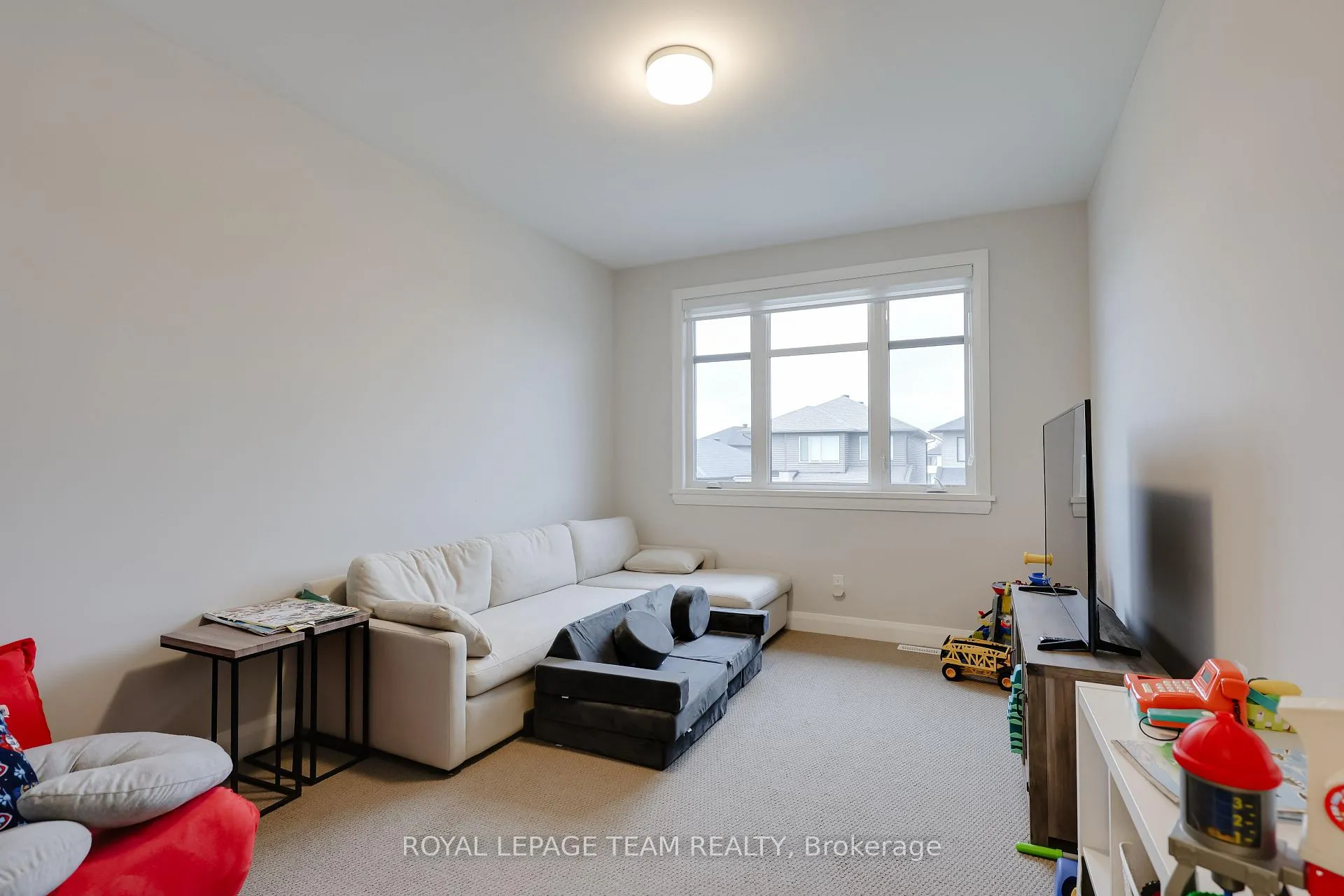 Photo 30 of 724 Ploughman Place, Ottawa, Stittsville (South) — HOMEH