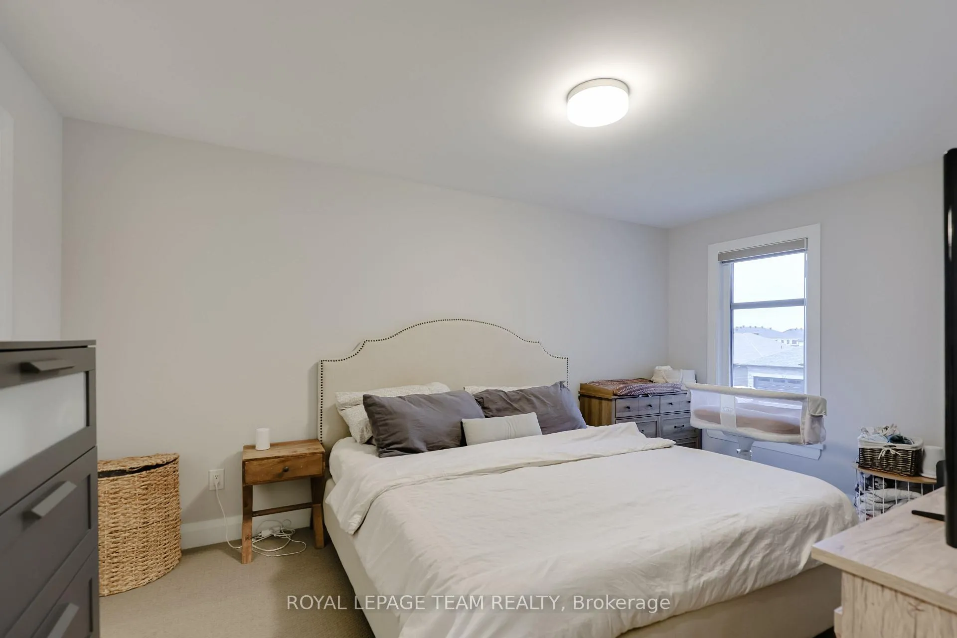 Photo 32 of 724 Ploughman Place, Ottawa, Stittsville (South) — HOMEH