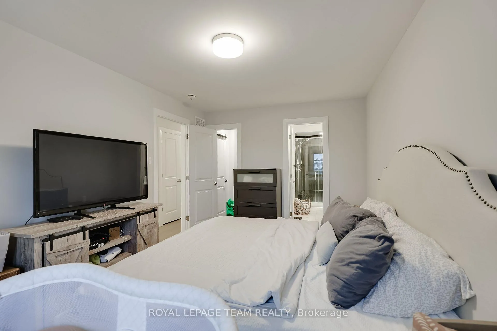 Photo 34 of 724 Ploughman Place, Ottawa, Stittsville (South) — HOMEH